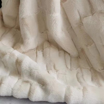 CloudHaven Faux Fur Blanket – Luxe Warmth for Serene Evenings