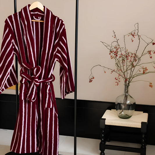 LineaLoom Cotton Robe – Effortless Calm in Soft, Striped Layers