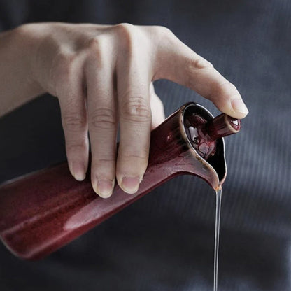 Kiyo Ceramic Condiment Bottle – Pure Form, Thoughtful Function