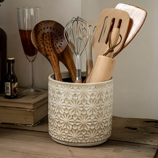 Hanami Ceramic Utensil Holder – Blooming Form in Everyday Use