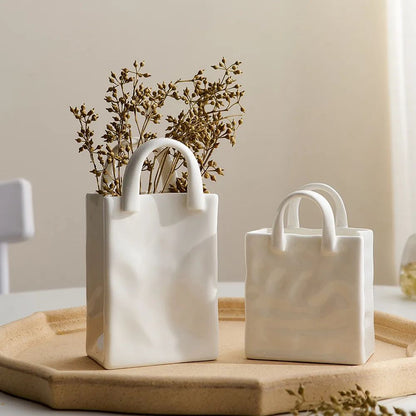 Kado Ceramic Vase – Tote-Inspired Modern Form