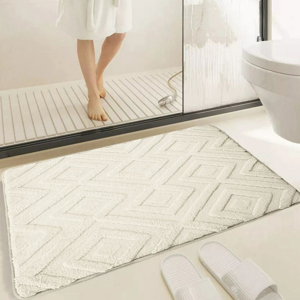 QuietaMat Bath Mat – Subtle Geometry, Soft Comfort