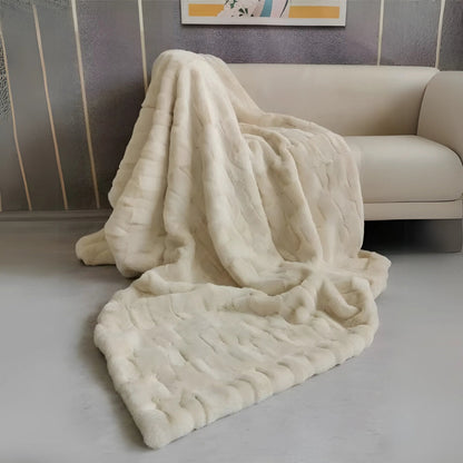 CloudHaven Faux Fur Blanket – Luxe Warmth for Serene Evenings