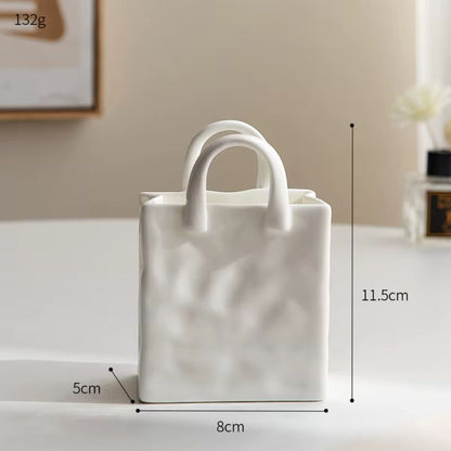 Kado Ceramic Vase – Tote-Inspired Modern Form