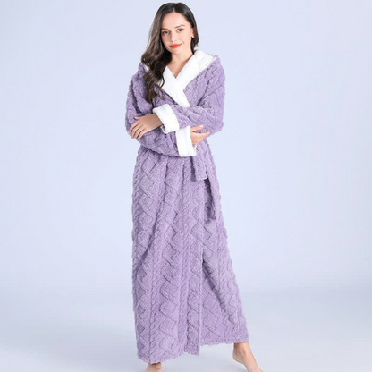 SoraNest Hooded Robe – Wrapped Warmth for Unhurried Living