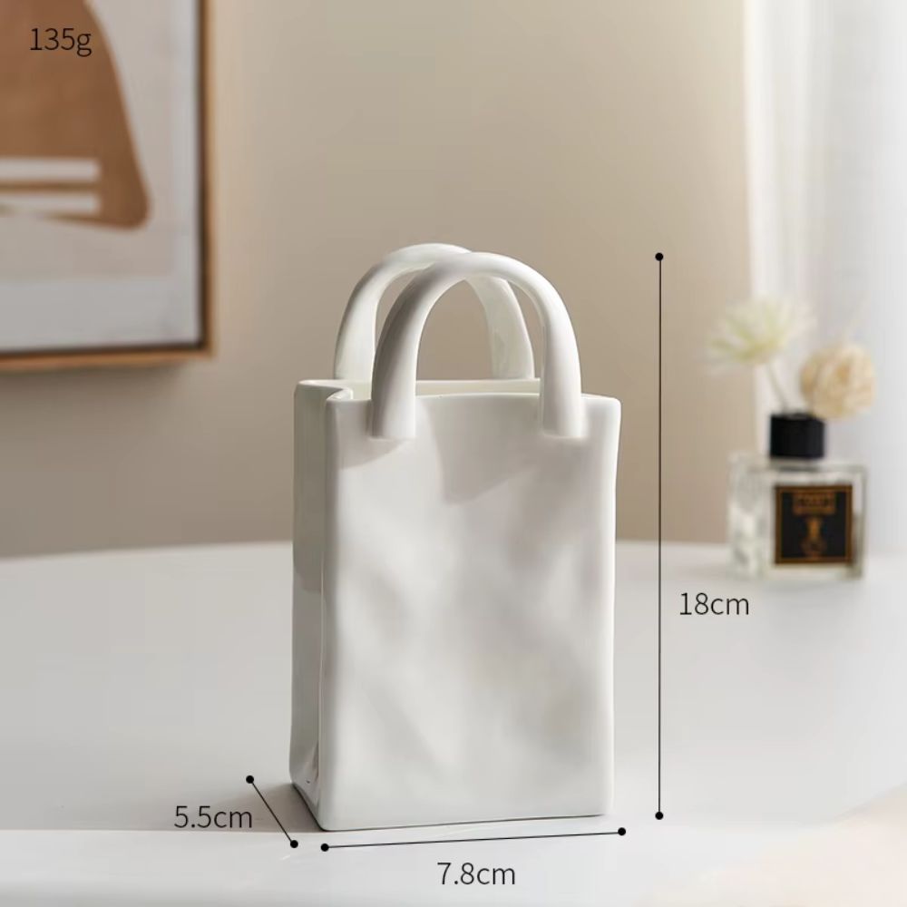 Kado Ceramic Vase – Tote-Inspired Modern Form