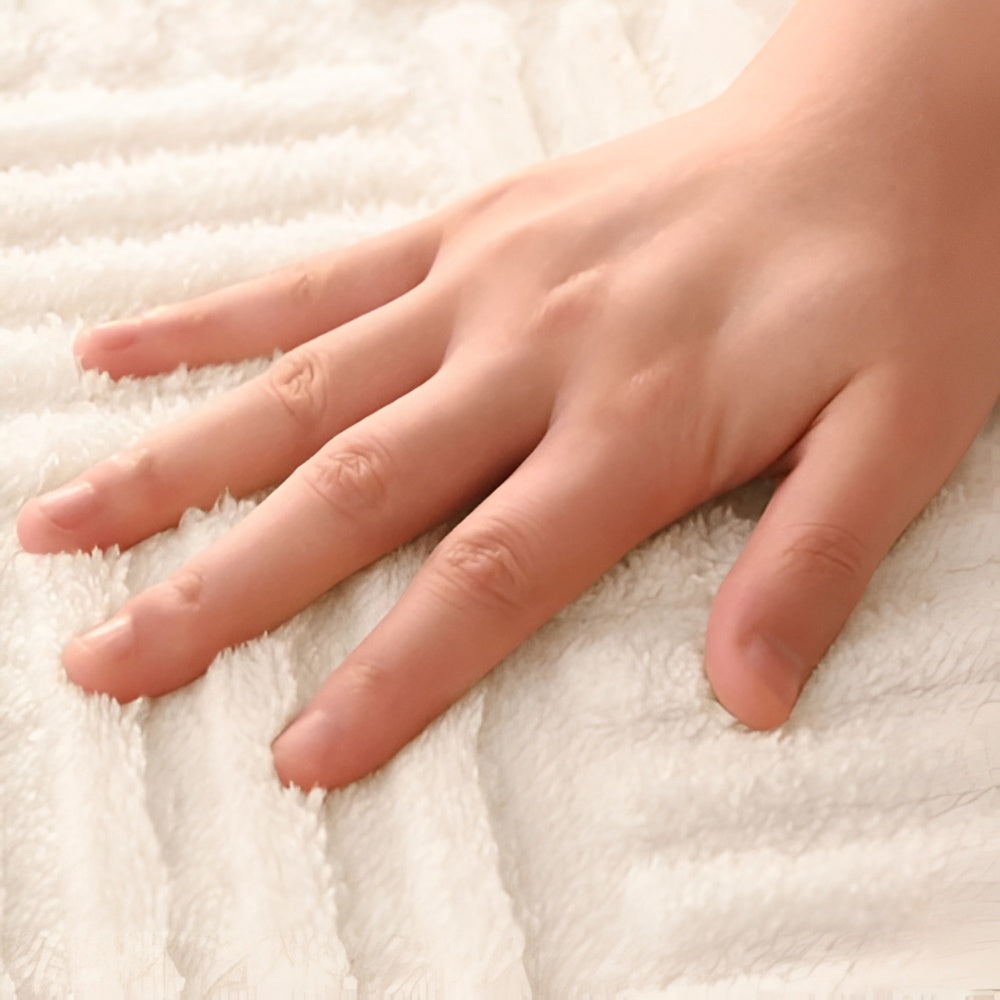 FormaGrid Bath Mat – Sculpted Softness for Everyday Grounding