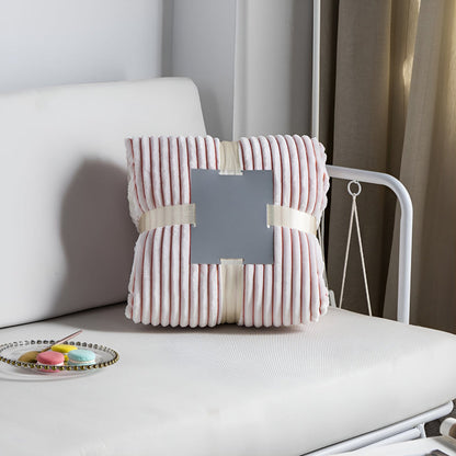 Yuki Stripe Sherpa Blanket – Soft Stripes for Serene Comfort