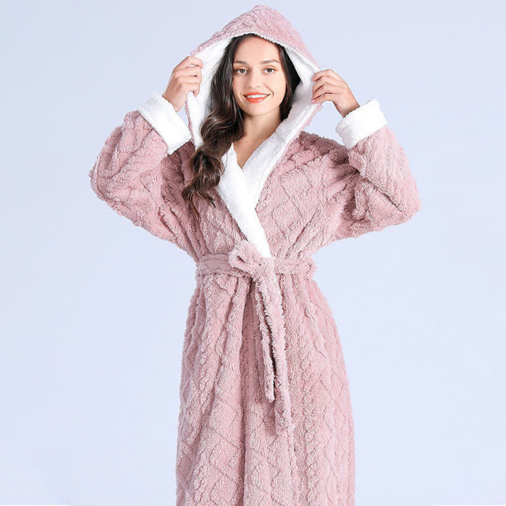 SoraNest Hooded Robe – Wrapped Warmth for Unhurried Living