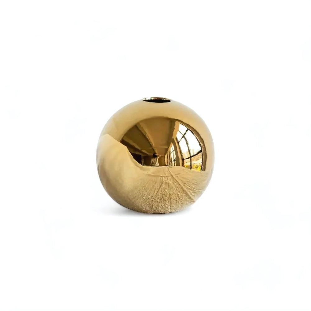 Kinrō Golden Ball Vase – Sculptural Glow for Modern Spaces