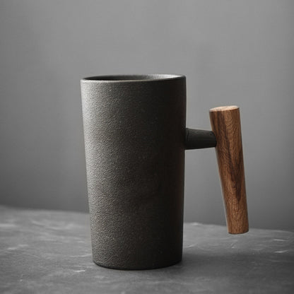 Shizuku Ceramic Mug – Japanese-Inspired Stoneware with Wooden Handle