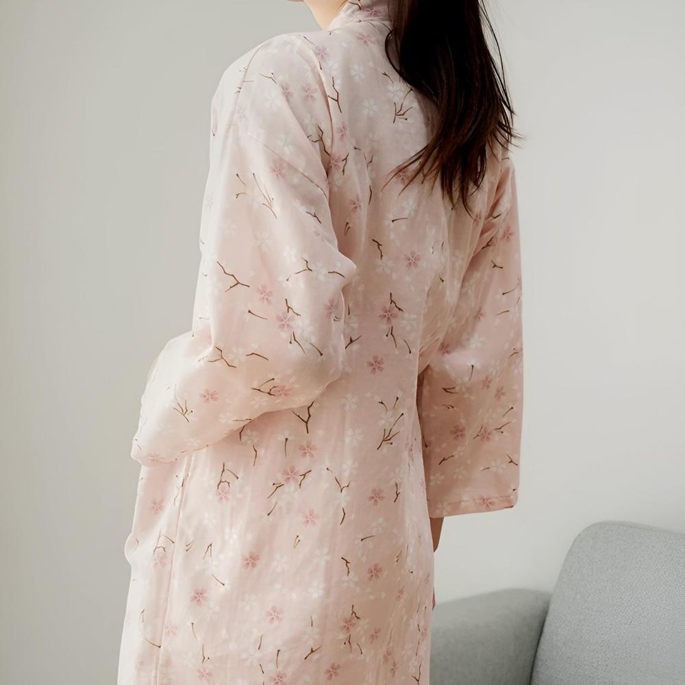 SanaFlora Cotton Robe – Light Grace for Quiet Mornings