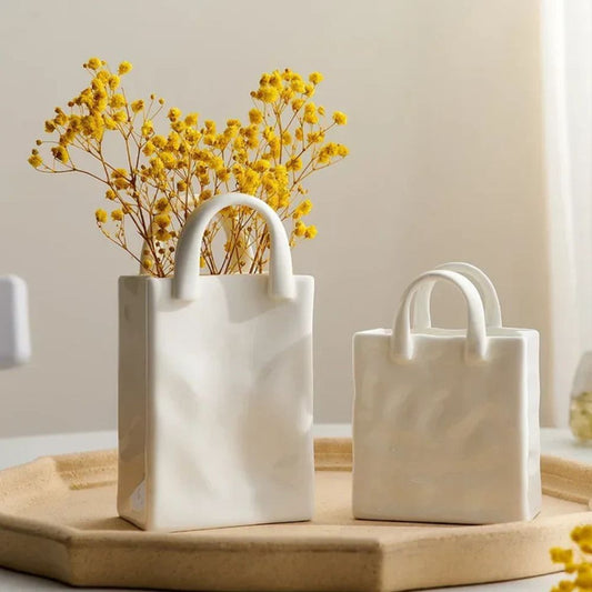 Kado Ceramic Vase – Tote-Inspired Modern Form