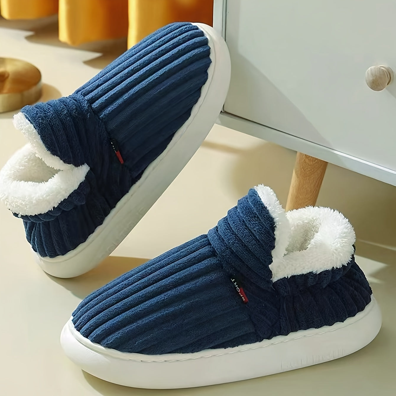Corvella Winter Slippers – Plush-Lined Indoor & Outdoor Comfort