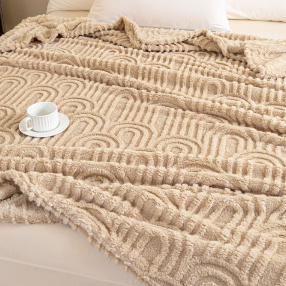 Lucara Plush Blanket – Ultra-Soft Velvet Luxe Throw