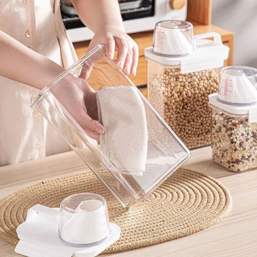 ClarityKeep Grain Container – Calm Storage for Modern Kitchens