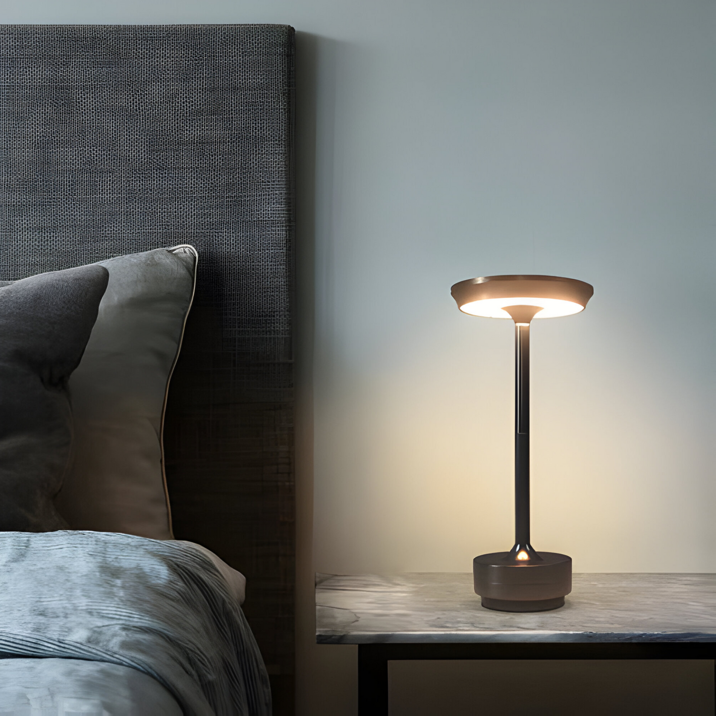 LumoGlow Wireless Lamp – Touch-Controlled Ambient Light for Modern Spaces