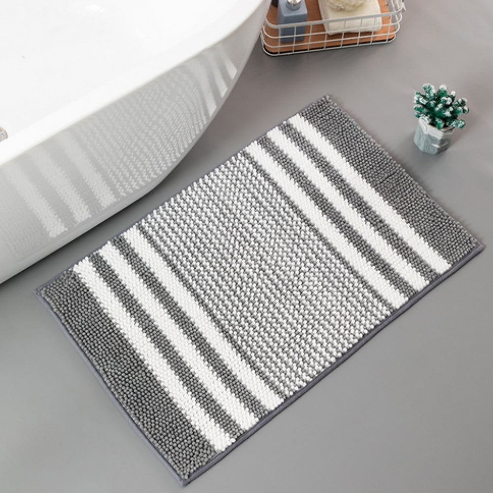 StriaChen Bath Mat – Soft Texture for Quiet Grounding