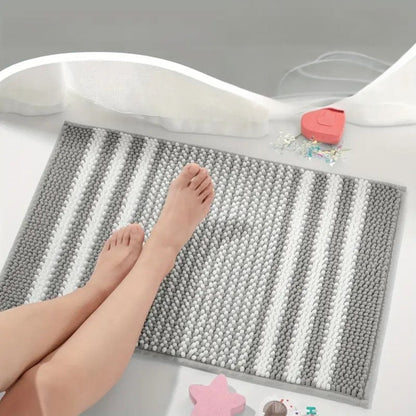 StriaChen Bath Mat – Soft Texture for Quiet Grounding