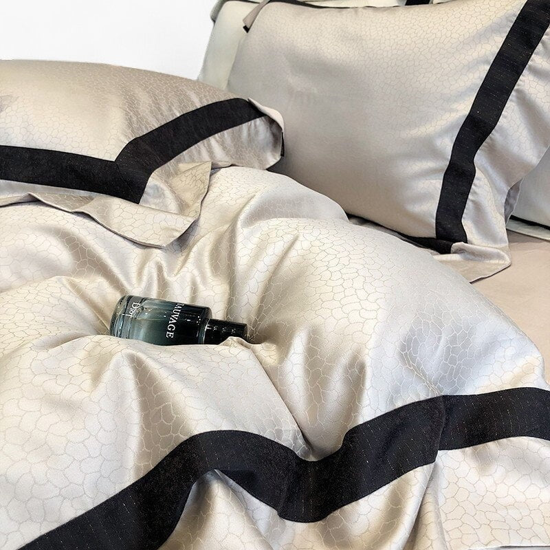 SatoriWeave Egyptian Cotton Duvet Cover – Ultra-Soft Luxury for Restful Nights