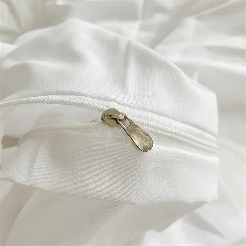 FloraLoom Ruffle Duvet Set – Soft-Stitched Floral Quilt Cover