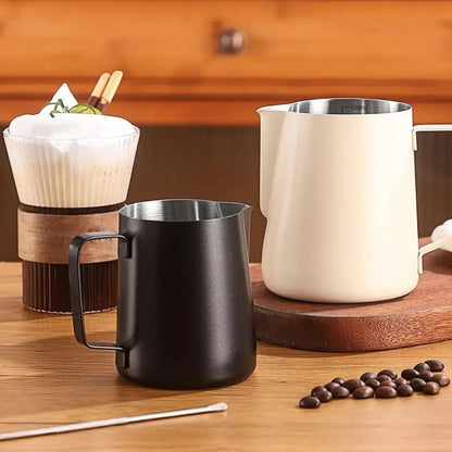 Foama Stainless Pitcher – Quiet Precision for Morning Rituals
