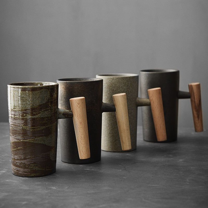 Shizuku Ceramic Mug – Japanese-Inspired Stoneware with Wooden Handle