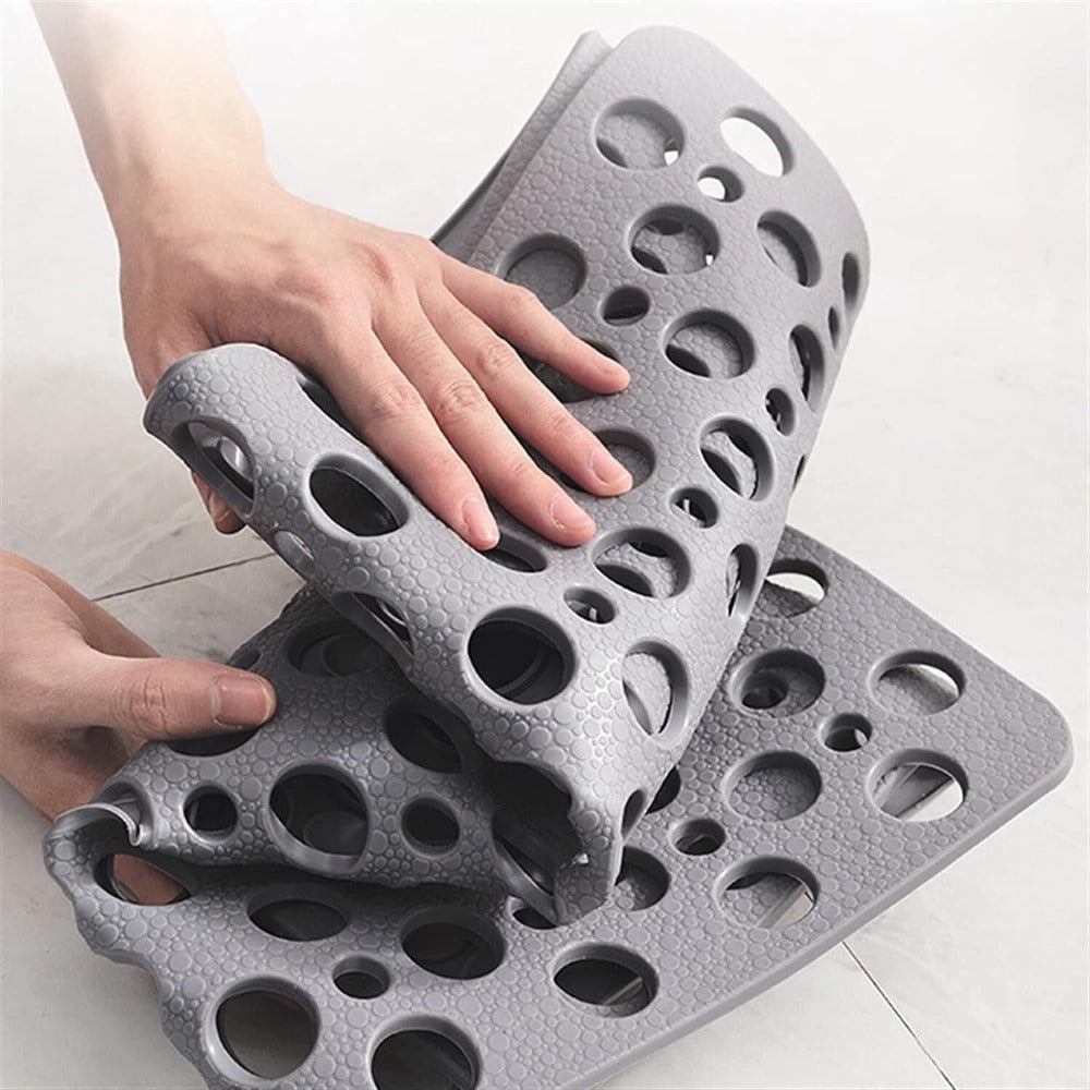 SlipSafe Shower Mat – Non-Slip Bathroom Mat with Quick Drainage & Easy-Clean Surface