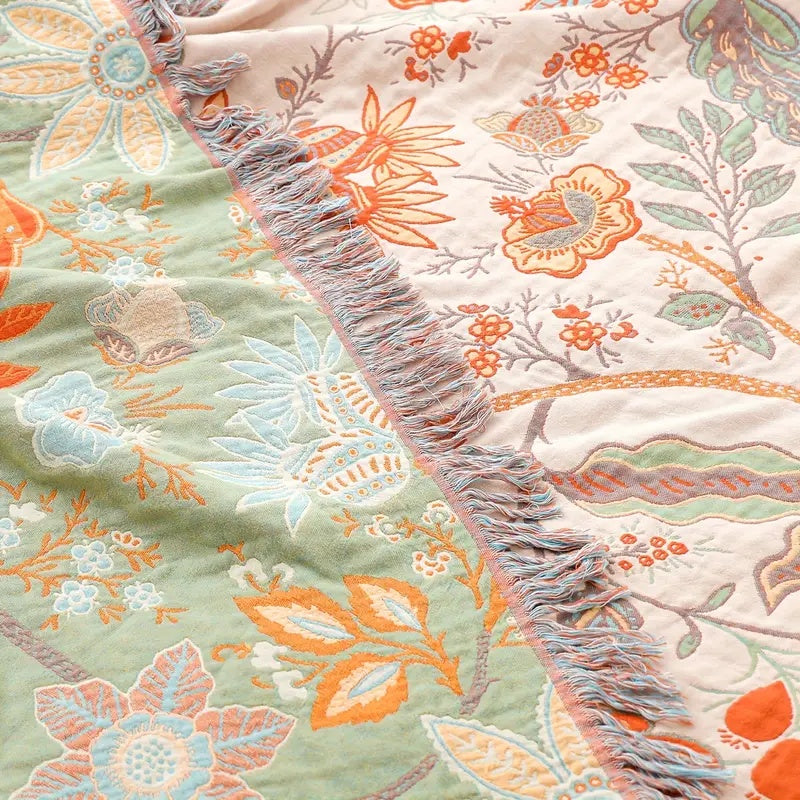 FieldFade Bohemian Tassel Throw – Breathable Woven Blanket with Rustic Floral Pattern