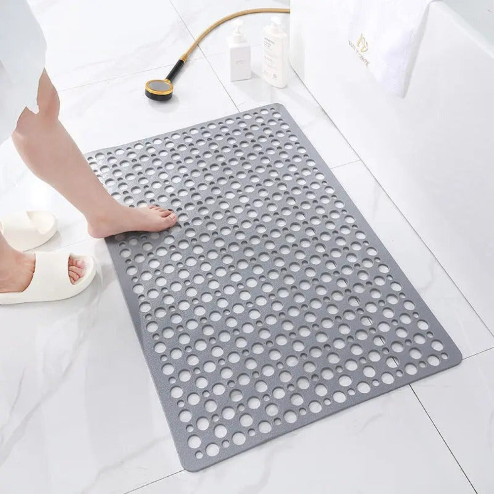 SlipSafe Shower Mat – Non-Slip Bathroom Mat with Quick Drainage & Easy-Clean Surface
