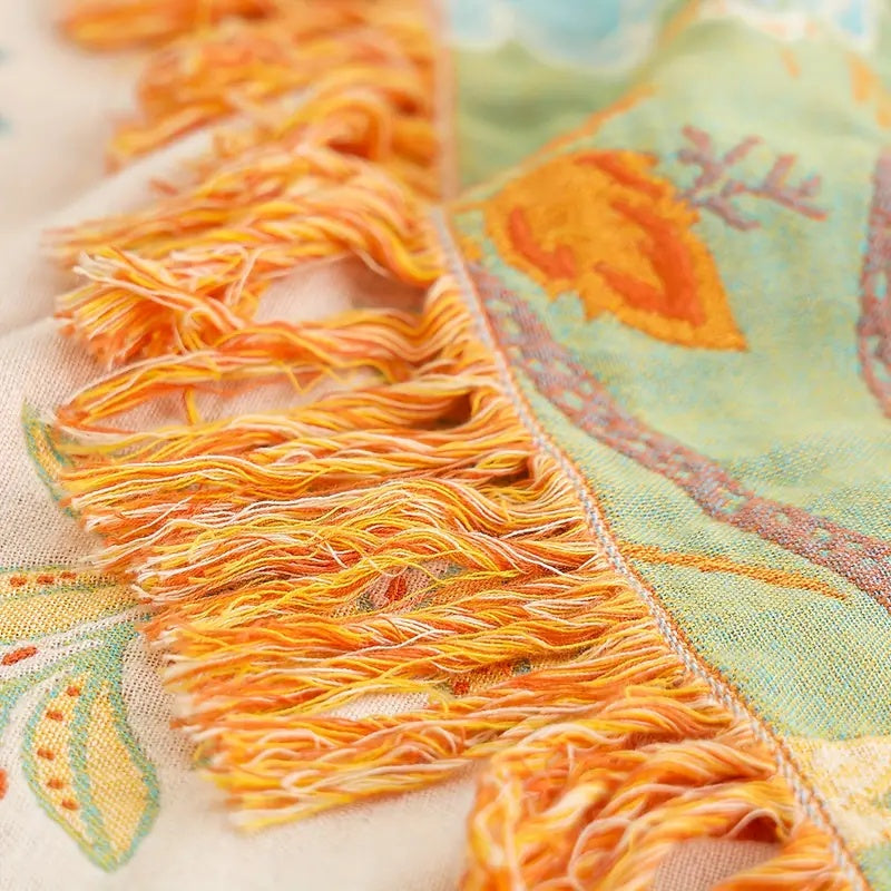 FieldFade Bohemian Tassel Throw – Breathable Woven Blanket with Rustic Floral Pattern