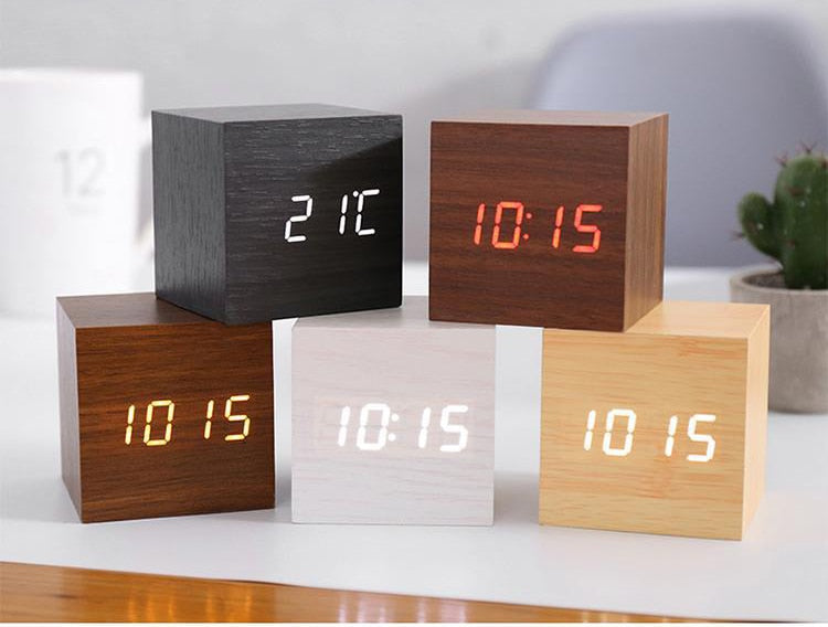 SerenGlow Cube Clock – Minimalist LED Alarm with Calm Display